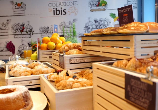 A colazione da ibis: novita in hotel cucina & svago Idee bar colazioni