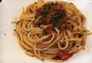 SPAGHETTI ALLA PUTTANESCA: RICETTA ROMANA