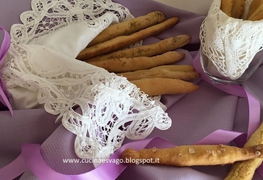 GRISSINI FRAGRANTI FATTI IN CASA