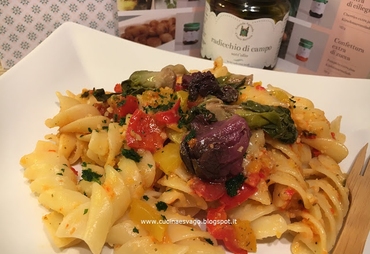 FUSILLI ALLE VERDURE E RADICCHIO DI CAMPO