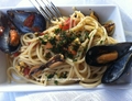 SPAGHETTI  CON LE COZZE: SAPORE DI MARE