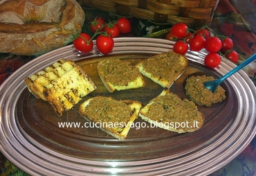 CROSTINI TOSCANI CON I FEGATINI DI POLLO