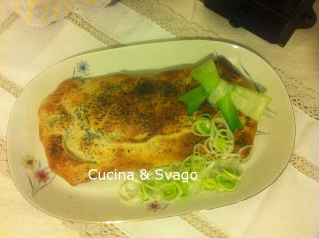 STRUDEL DI SALMONE AFFUMICATO CON PATATE E PORRO STUFATO