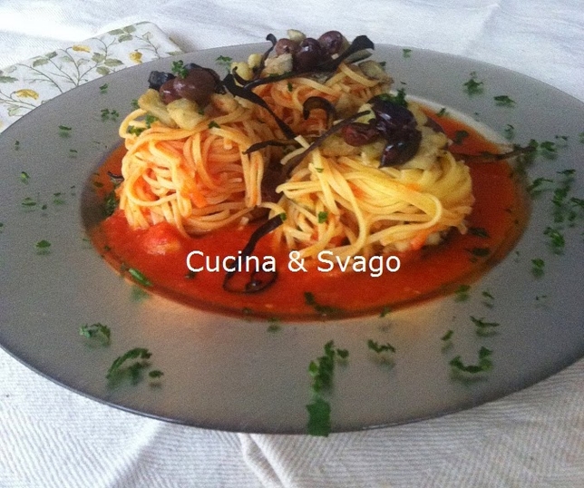 TAGLIOLINI CON MELANZANE ED OLIVE TAGGIASCHE