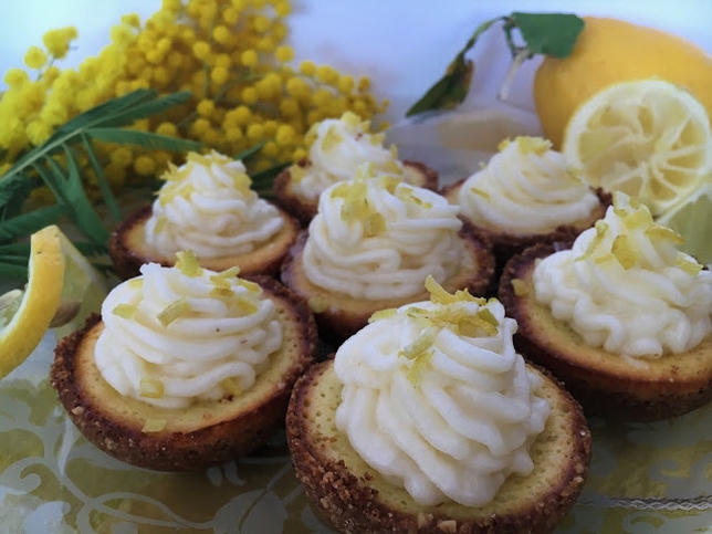 DOLCETTI AL LIMONE PER LA FESTA DELLA DONNA