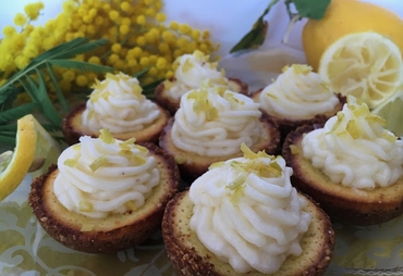DOLCETTI AL LIMONE PER LA FESTA DELLA DONNA