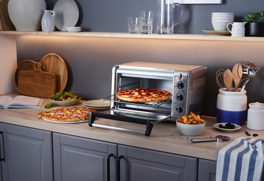 AIR FRY: IL FORNETTO ELETTRICO’ DI RUSSELL HOBBS