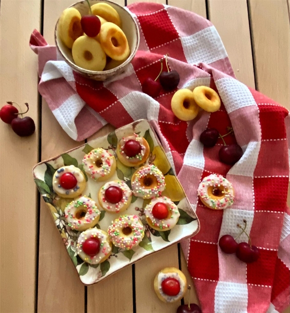 DONUTS: DOLCI FACILI, DOLCI RAPIDI E BUONI