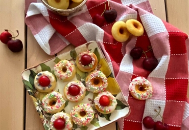 DONUTS: DOLCI FACILI, DOLCI RAPIDI E BUONI