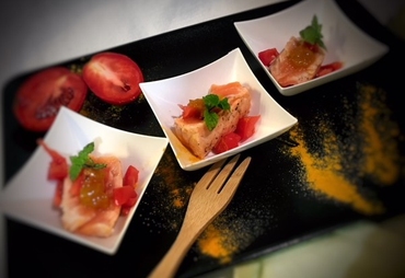 ANTIPASTO DI SALMONE FRESCO E MARMELLATA