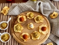 RICETTA ANTIPASTO VELOCE CON MELE E ROBIOLA