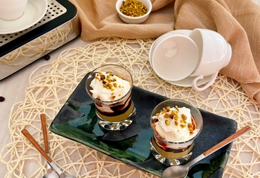 DESSERT IN 5 MINUTI CON PISTACCHIO E CAFFE’