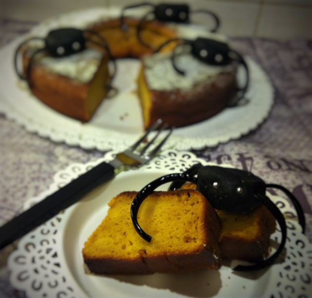 TORTA DI HALLOWEEN CON ZUCCA, RICOTTA ED AMARETTI