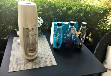 F**K PLASTIC BOTTLES: SODASTREAM CHALLENGE
