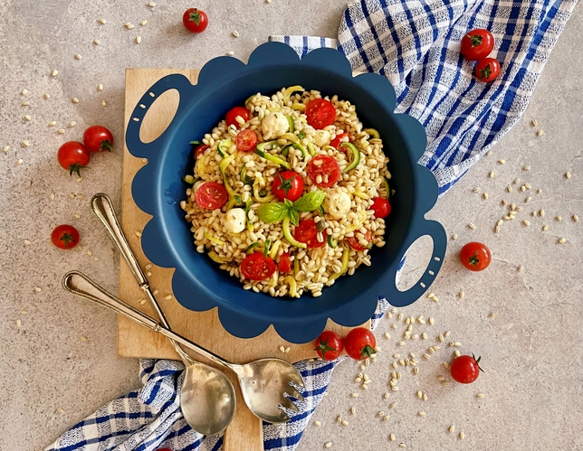 INSALATA DI ORZO: RICETTA ESTIVA VERSATILE