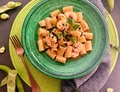 PASTA CON GAMBERI E FAVE: PIATTO DI MARE