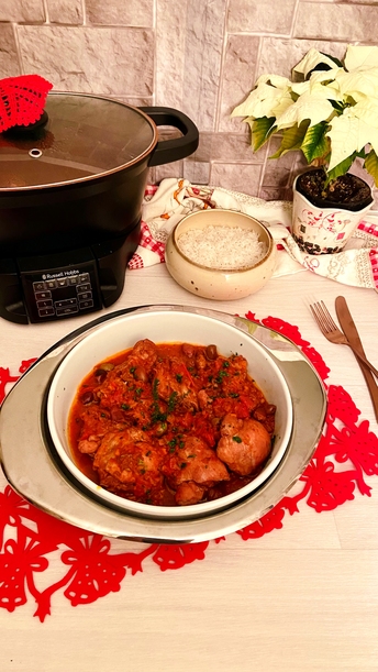 POLLO ALLA CACCIATORA CON OLIVE TAGGIASCHE