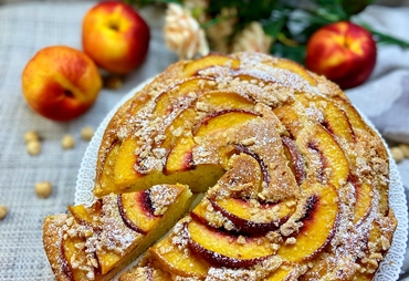 TORTA DI PESCHE FATTA IN CASA: RICETTA FACILE