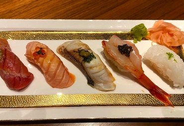 IZU: RISTORANTE GIAPPONESE A MILANO NELLA GUIDA MICHELIN