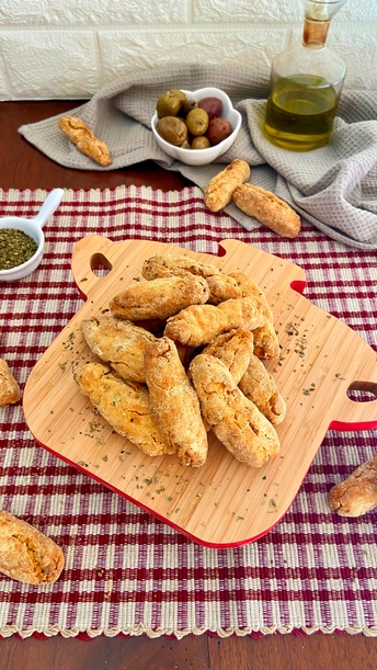 GRISSINI ALLA PIZZAIOLA CROCCANTI: RICETTA FACILE