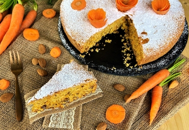 TORTA DI CAROTE E MANDORLE, SOFFICE DELIZIA