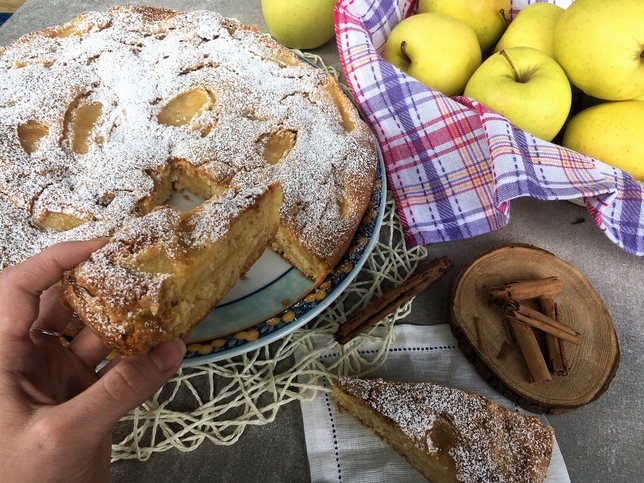 TORTA DI MELE:SOFFICE, PER UNA SANA COLAZIONE