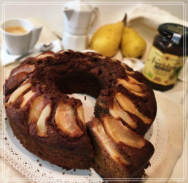 TORTA DI PERE E CIOCCOLATO, CLASSICA DOLCEZZA