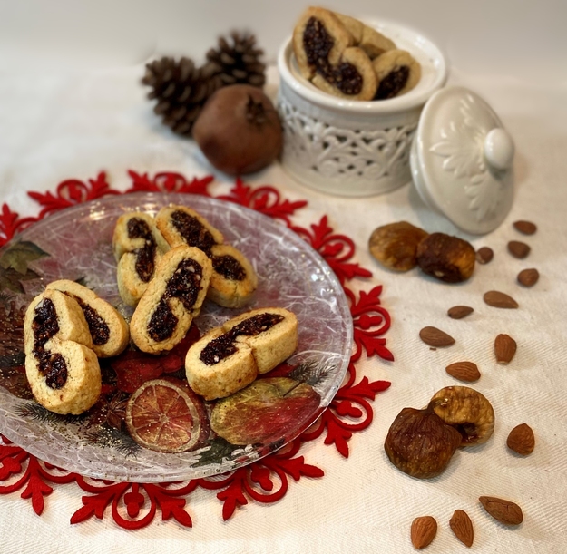 BUCCELLATI: BISCOTTI NATALIZI TIPICI SICILIANI