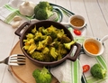 BROCCOLI AL FORNO SPEZIATI: CONTORNO O SNACK