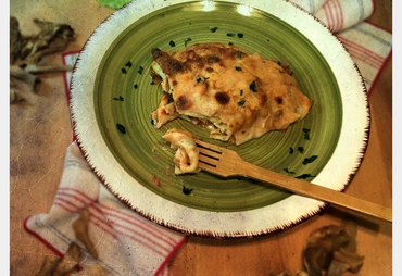CRESPELLE AI FUNGHI E SALSICCIA, PROFUMO DI BOSCO
