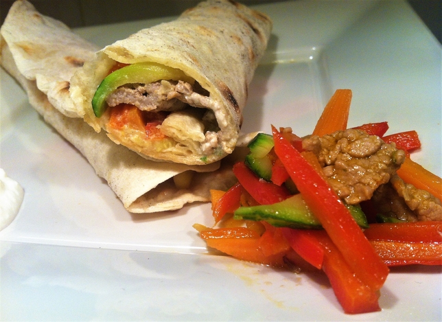 FAJITAS CON VERDURE E STRACCETTI DI MANZO