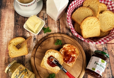 FETTE BISCOTTATE FATTE IN CASA SENZA UOVA