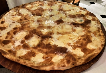 LA FOCACCIA DI RECCO IGP: UNICA E INIMITABILE