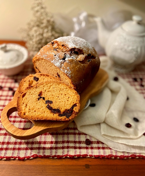 PANE DOLCE AI MIRTILLI ROSSI E CIOCCOLATO