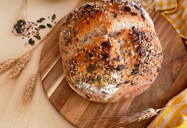 PANE INTEGRALE FATTO IN CASA LEGGERO E PROFUMATO