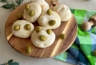 PANINI ALLE OLIVE: RICETTA FACILE E VELOCE