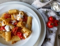 PASTA CON POMODORI CONFIT E STRACCIATELLA