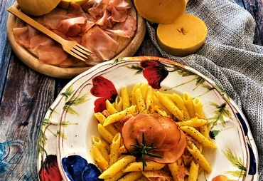 PASTA CON ZUCCA E BRESAOLA DOLCE TACCHINA