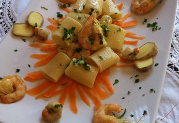 PASTA CON GAMBERI, CANESTRELLI E ZENZERO