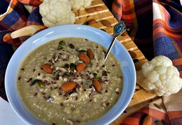 PESTO DI GAMBO DI CAVOLFIORE E MANDORLE