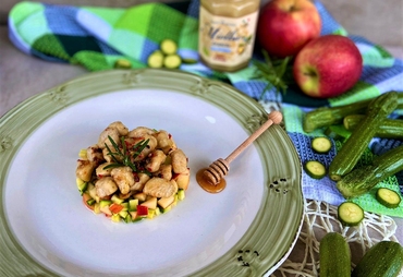 PETTO DI POLLO CON VERDURE E RIDUZIONE AL MIELE