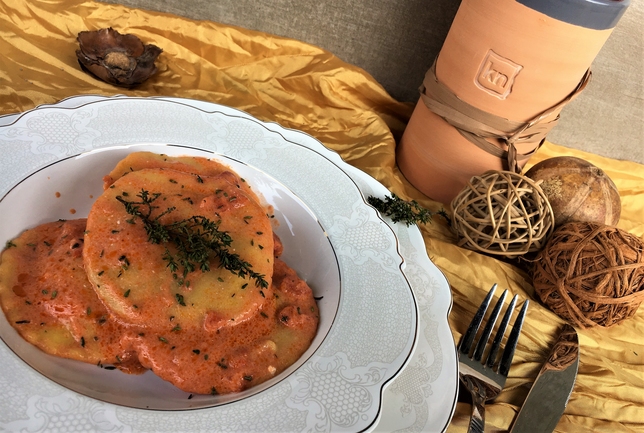 RAVIOLI RIPIENI DI CARCIOFI E PROSCIUTTO CRUDO