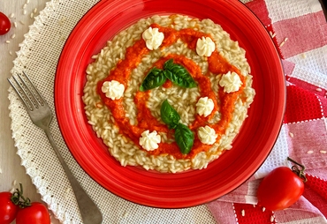 RISOTTO CON MELANZANA, POMODORO, ROBIOLA