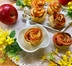 ROSE DI SFOGLIA E MELE: RICETTA DELL’8 MARZO