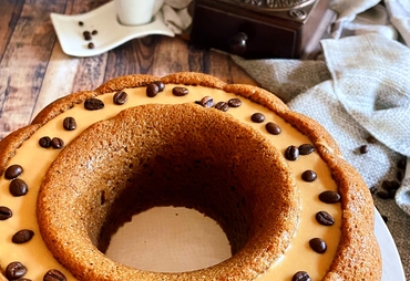 TORTA AL CAFFE’ CON GLASSA: TORTA DA COLAZIONE