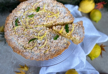 TORTA CON CREMA AL LIMONE: DELICATA E GUSTOSA