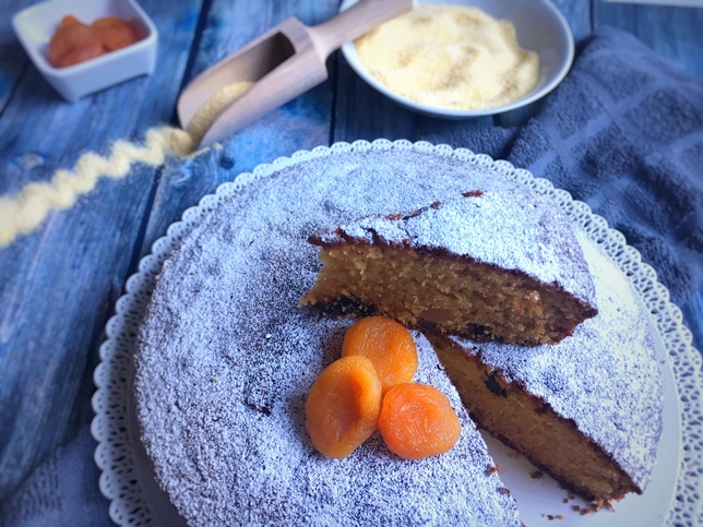 TORTA CON FARINA DI MAIS RUSTICA E GUSTOSA