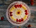 FESTA DELLA MAMMA: TORTA CREMA, PANNA E FRAGOLE