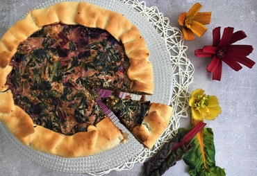 TORTA SALATA CON BIETOLE E RICOTTA: PIATTO UNICO