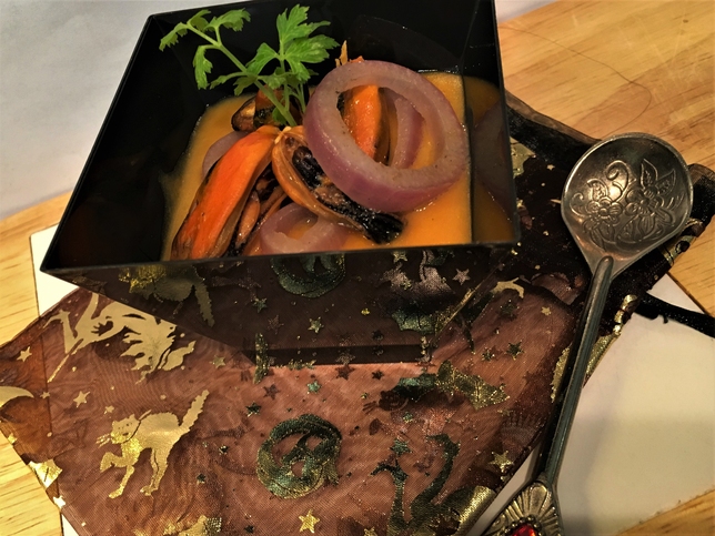 PER HALLOWEEN VELLUTATA DI ZUCCA E COZZE